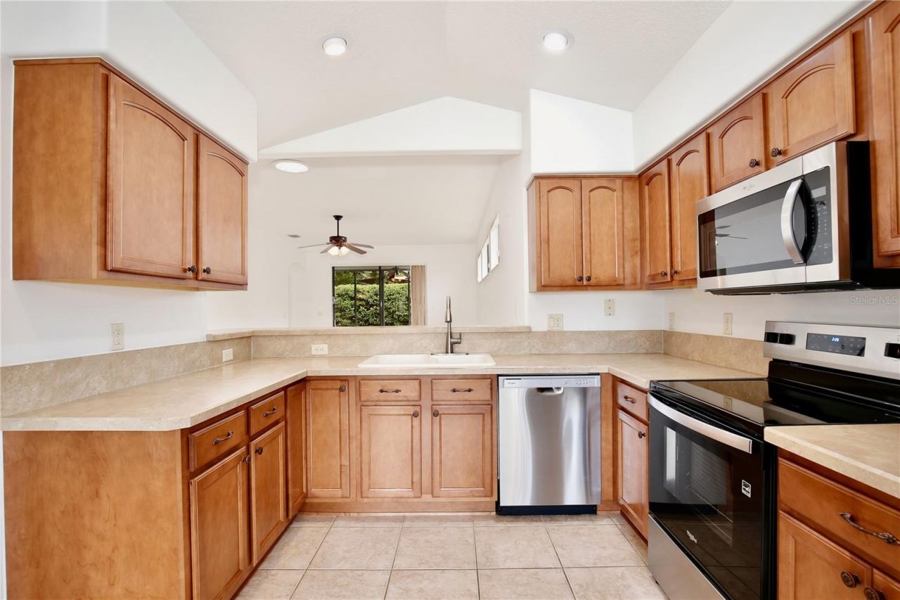 27210 Stoney Brook Drive , Leesburg, FL 34748 Photo