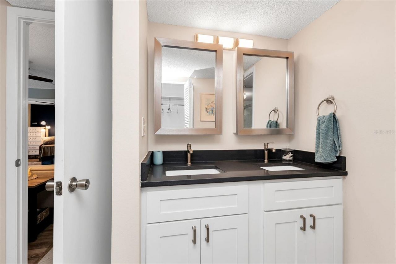 25188 Marion Avenue, Unit A207, Punta Gorda, FL 33950 Photo