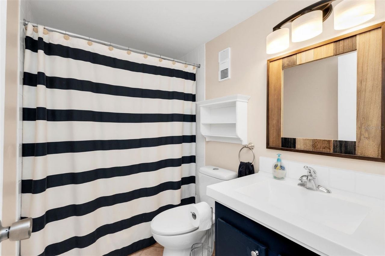 25188 Marion Avenue, Unit A207, Punta Gorda, FL 33950 Photo