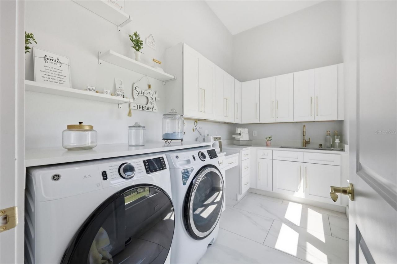 5700 Bancroft Boulevard, Orlando, FL 32833 Photo