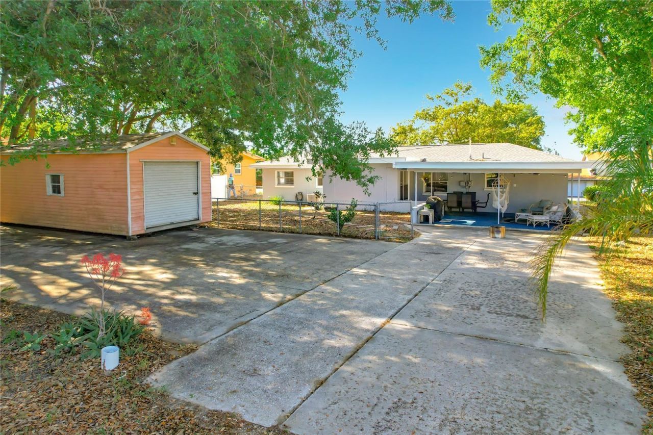 831 Hillside Ave , Lake Wales, FL 33853 Photo