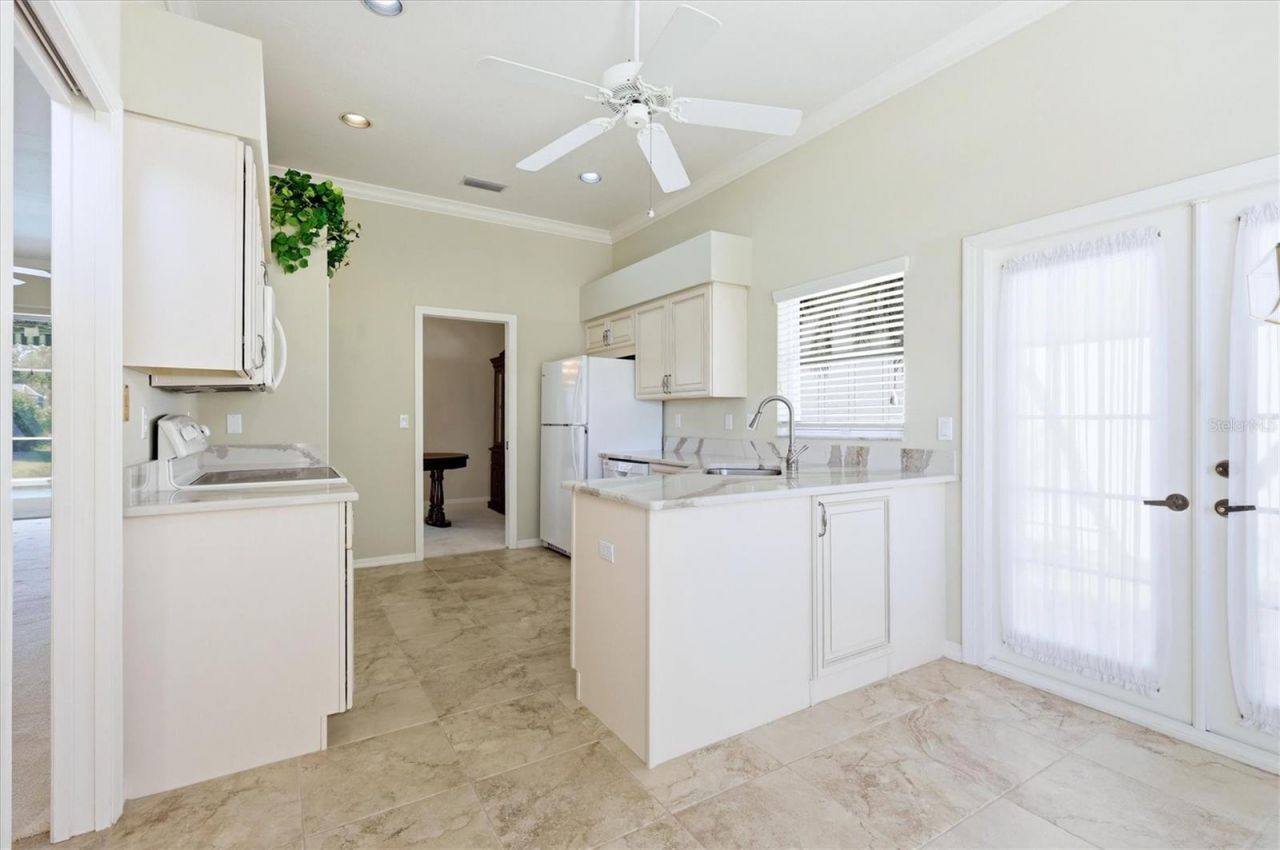 6820 Avenida Marbella, Sarasota, FL 34238 Photo