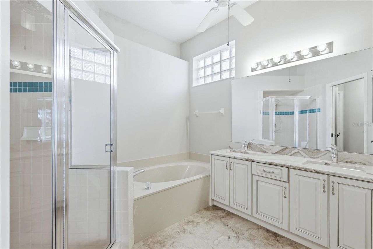 6820 Avenida Marbella, Sarasota, FL 34238 Photo