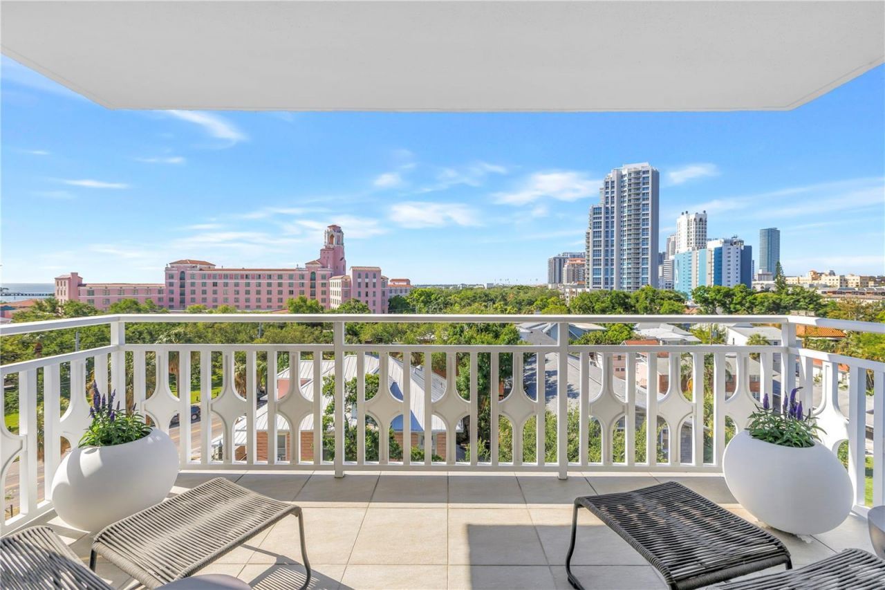 700 Beach Drive Ne, Unit 708, Saint Petersburg, FL 33701 Photo