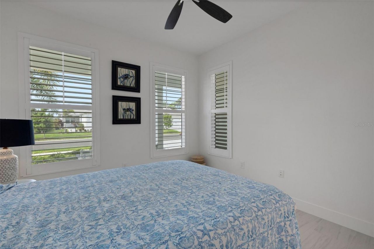 1104 Waterline Court, Sarasota, FL 34240 Photo