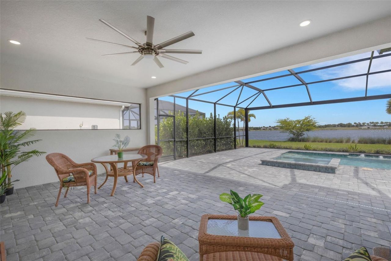 1104 Waterline Court, Sarasota, FL 34240 Photo