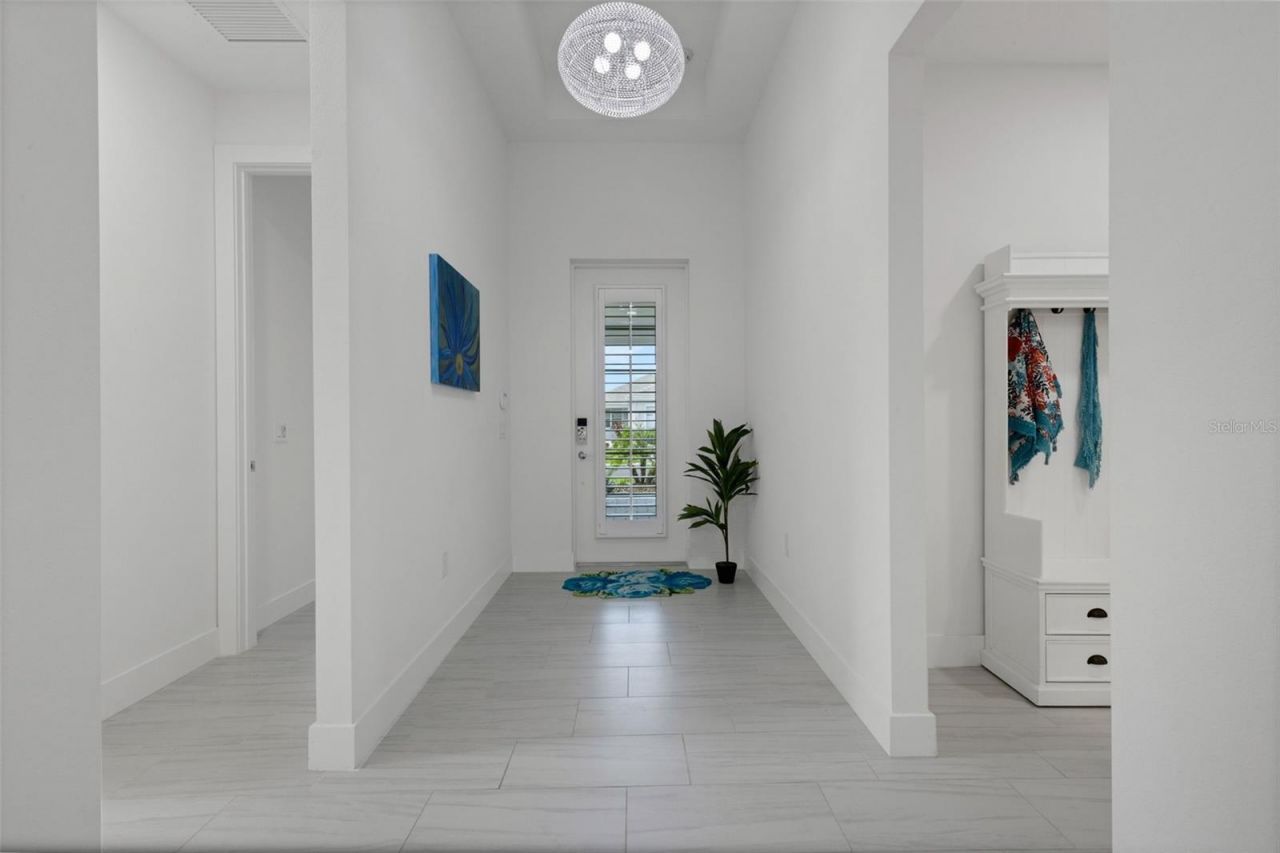 1104 Waterline Court, Sarasota, FL 34240 Photo