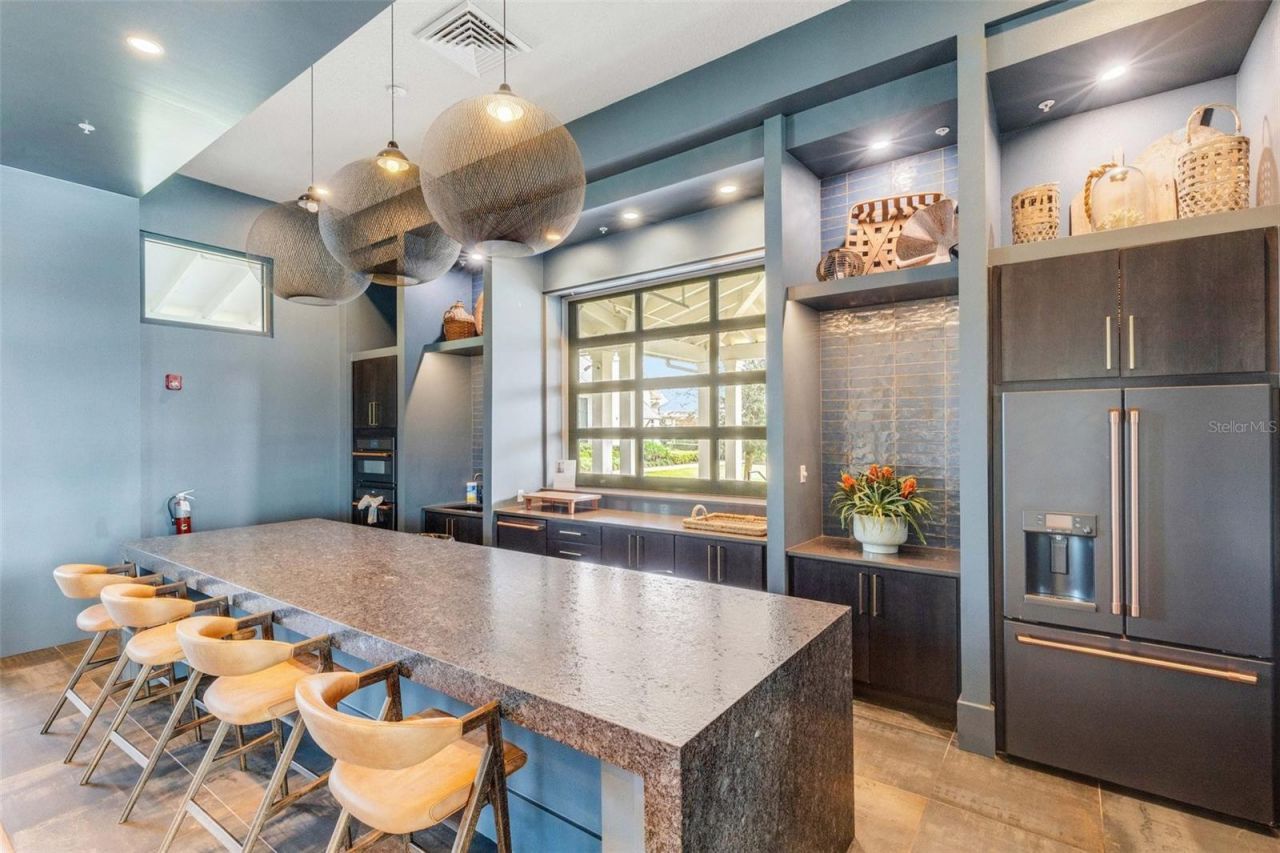 1104 Waterline Court, Sarasota, FL 34240 Photo