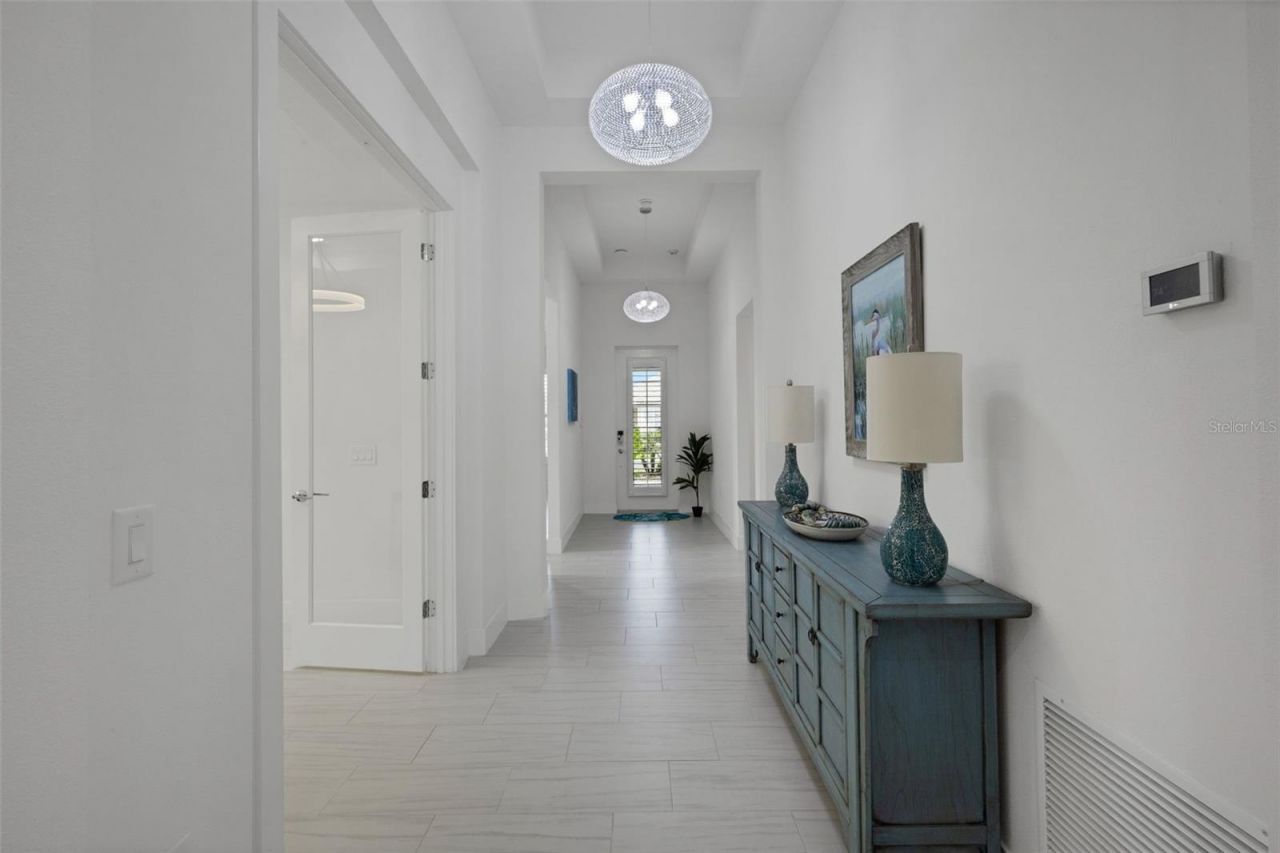 1104 Waterline Court, Sarasota, FL 34240 Photo