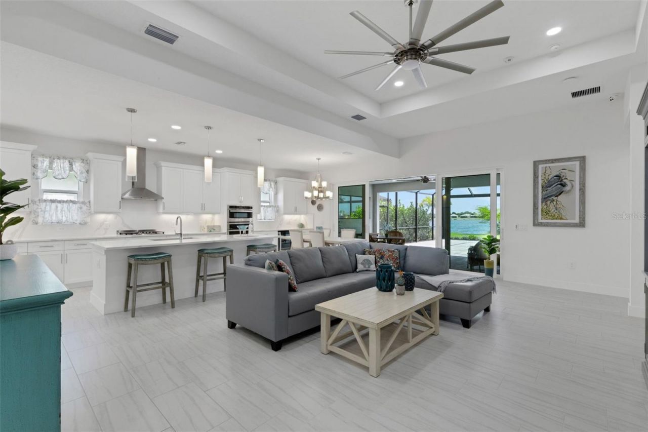 1104 Waterline Court, Sarasota, FL 34240 Photo
