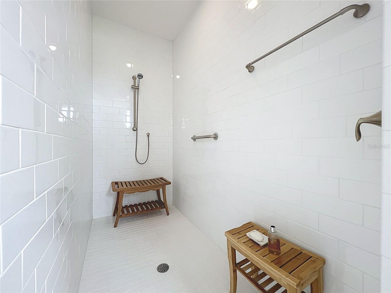 10220 & 10224 Bay Lake Road, Groveland, FL 34736 Photo