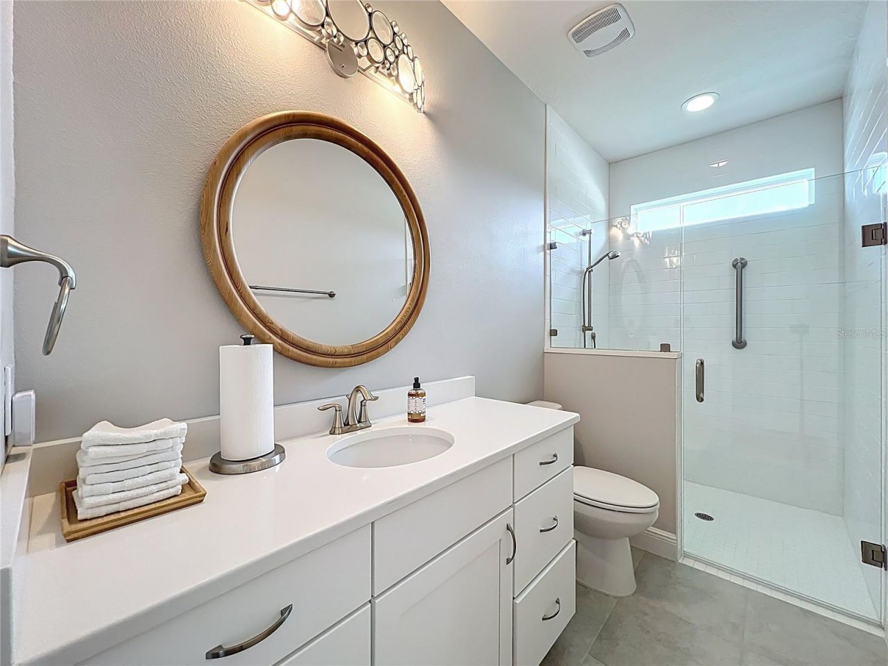 10220 & 10224 Bay Lake Road, Groveland, FL 34736 Photo