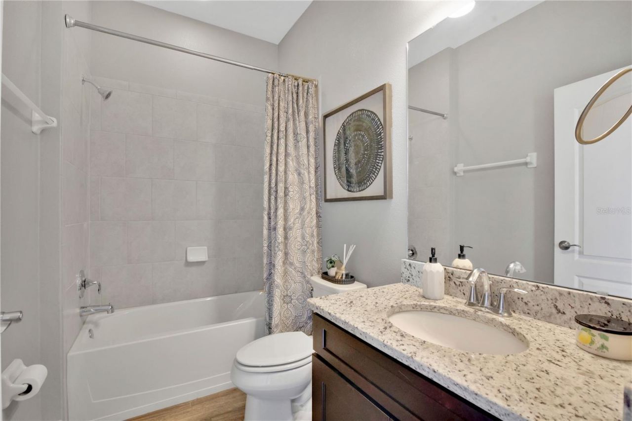 15200 Lake Claire Overlook Drive, Winter Garden, FL 34787 Photo