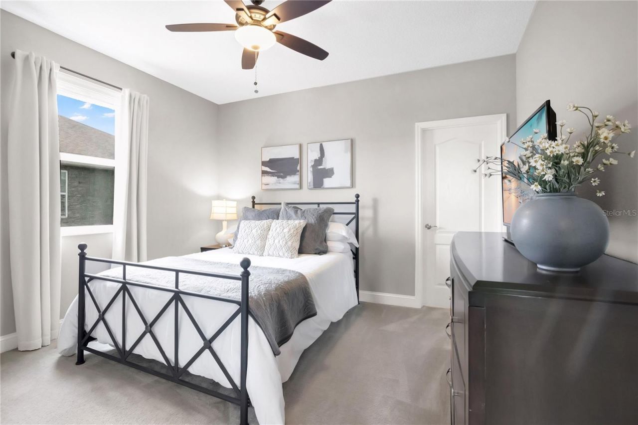 15200 Lake Claire Overlook Drive, Winter Garden, FL 34787 Photo