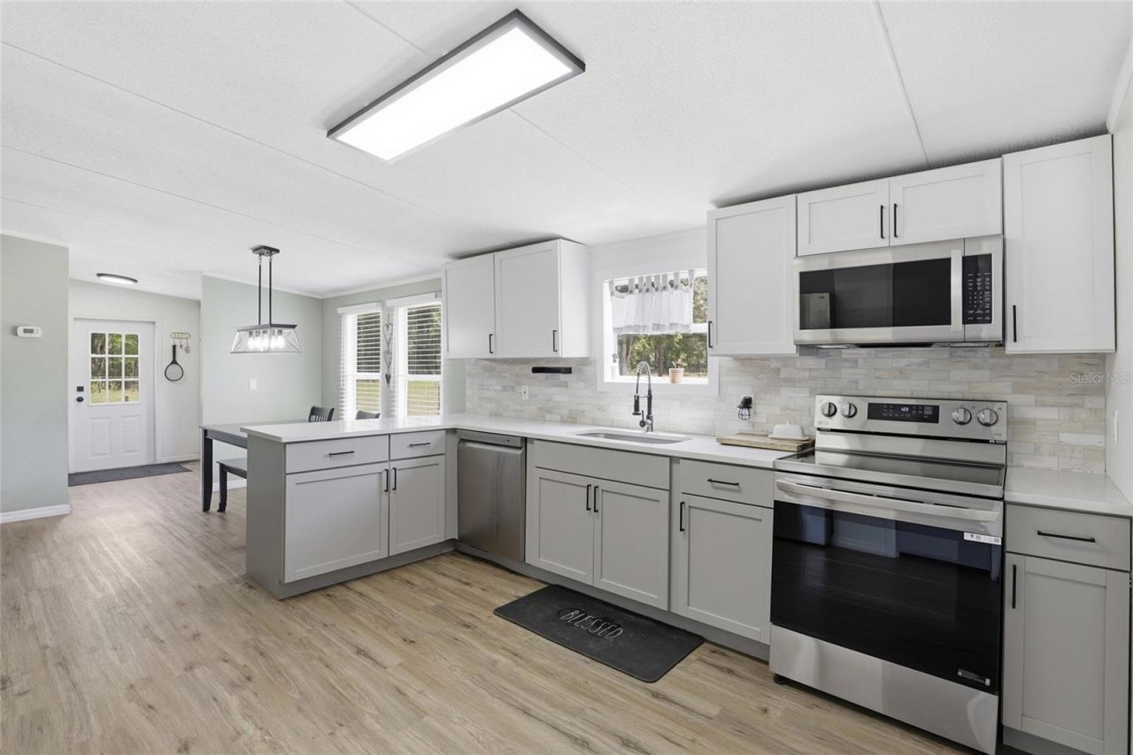 847 SW Applewood Glen , Fort White, FL 32038 Photo