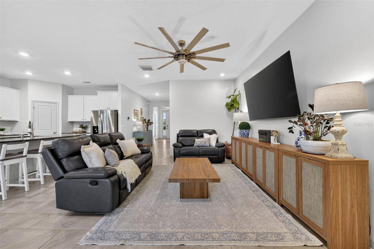 5667 Woodland Sage Drive, Sarasota, FL 34238 Photo