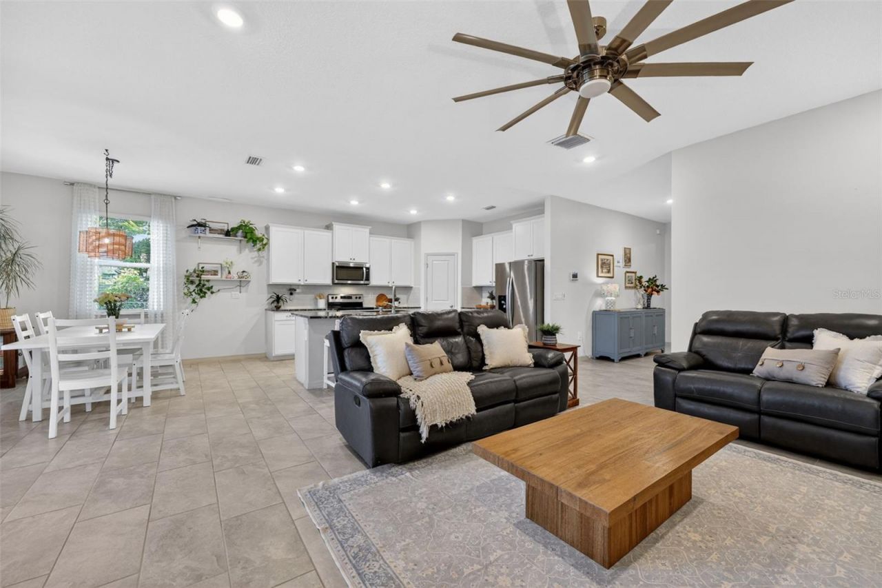 5667 Woodland Sage Drive, Sarasota, FL 34238 Photo