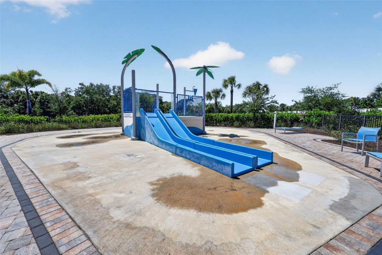 5667 Woodland Sage Drive, Sarasota, FL 34238 Photo