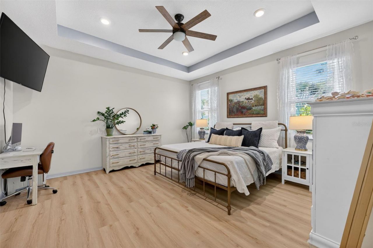 5667 Woodland Sage Drive, Sarasota, FL 34238 Photo