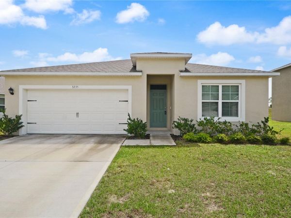 3235 BLUE CRAB DRIVE , TAVARES, FL 32778