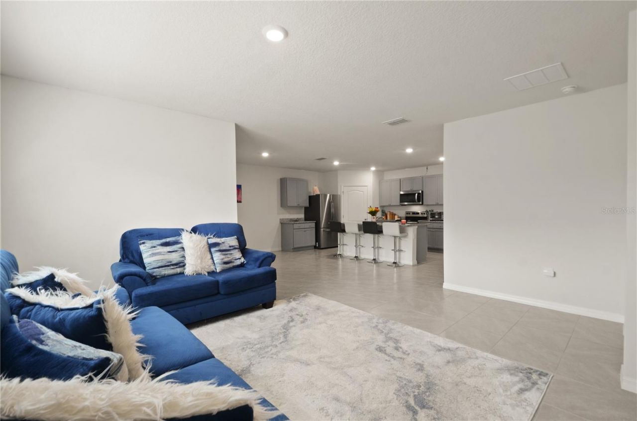 3235 Blue Crab Drive , Tavares, FL 32778 Photo