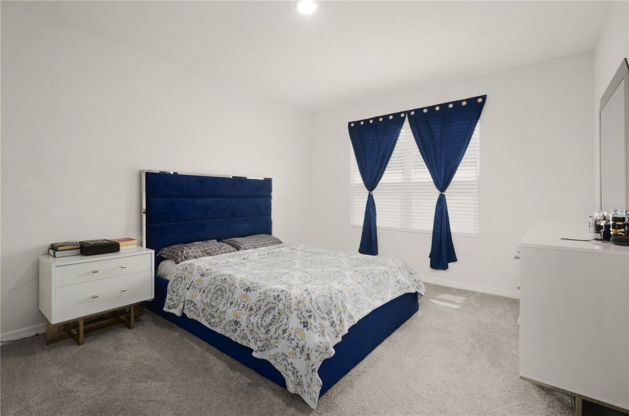 3235 Blue Crab Drive , Tavares, FL 32778 Photo