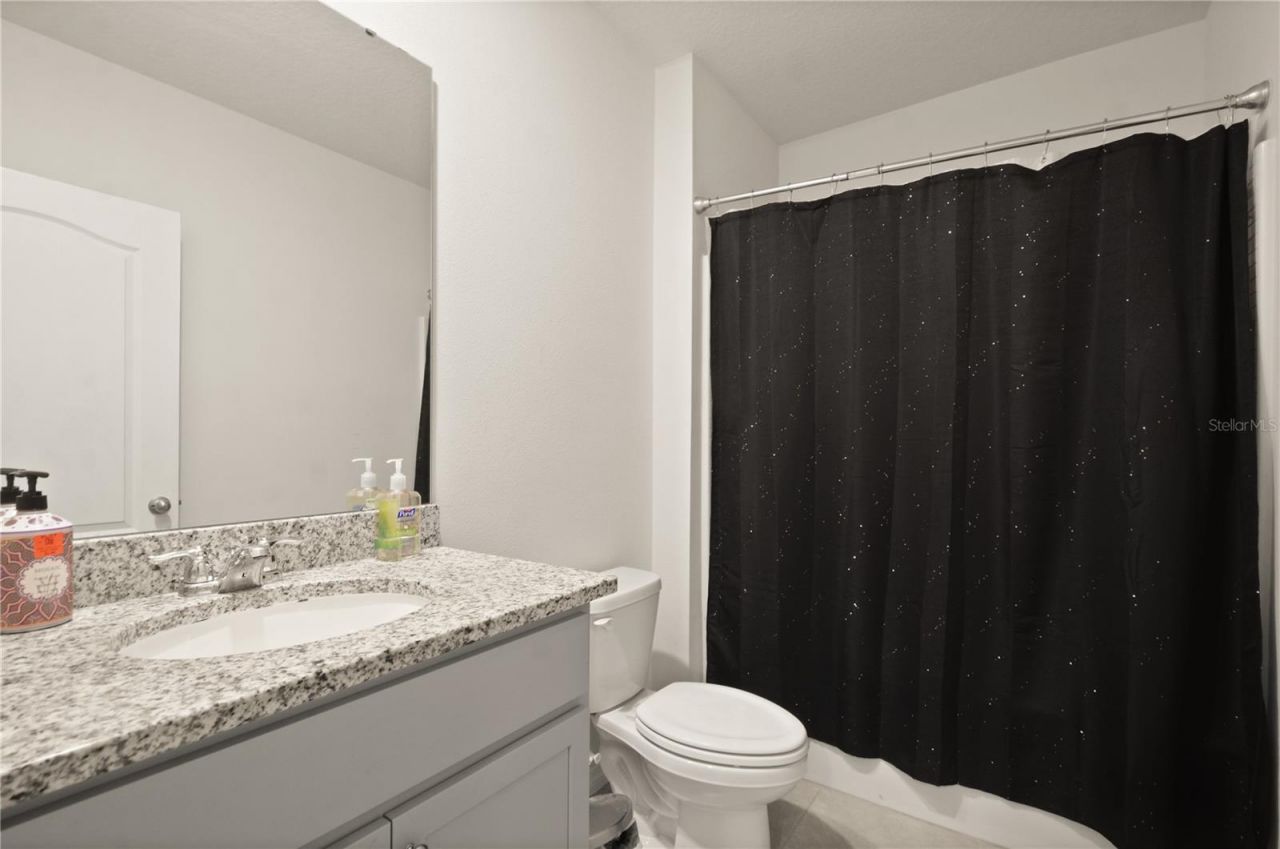 3235 Blue Crab Drive , Tavares, FL 32778 Photo