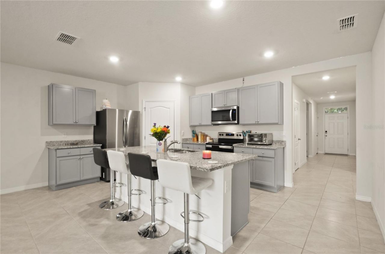 3235 Blue Crab Drive , Tavares, FL 32778 Photo