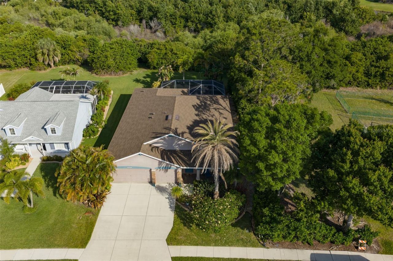 4061 Kingsfield Drive , Parrish, FL 34219 Photo
