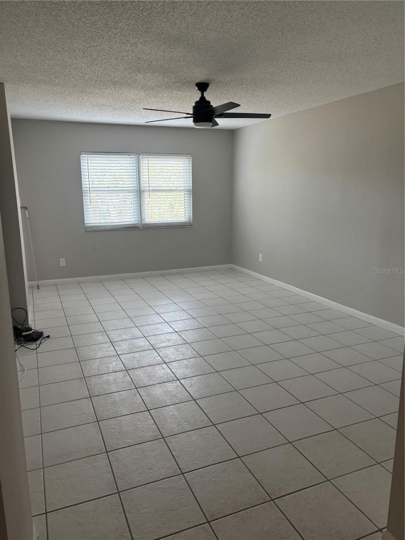 5400 Park Street N, Unit 108, Saint Petersburg, FL 33709 Photo