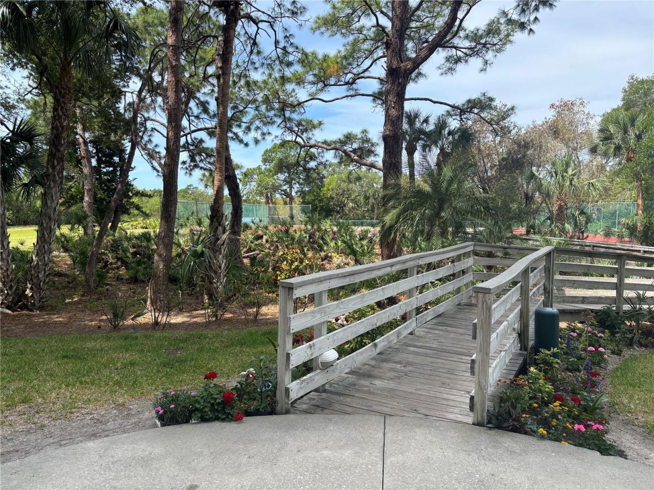 5400 Park Street N, Unit 108, Saint Petersburg, FL 33709 Photo