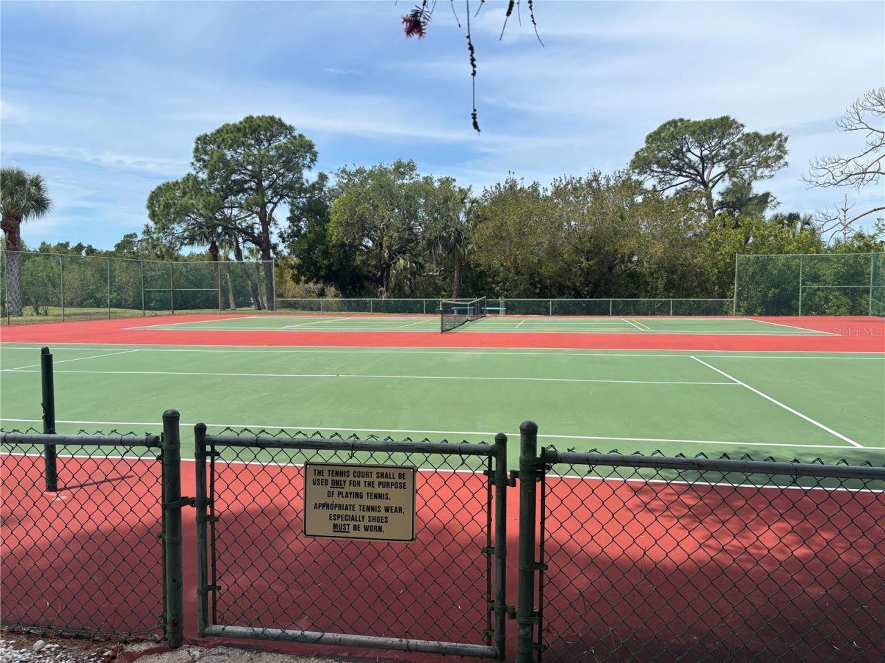 5400 Park Street N, Unit 108, Saint Petersburg, FL 33709 Photo