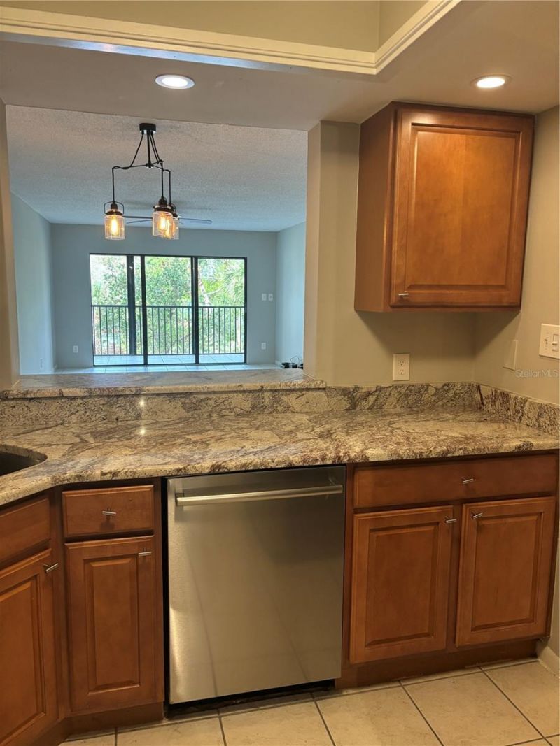 5400 Park Street N, Unit 108, Saint Petersburg, FL 33709 Photo