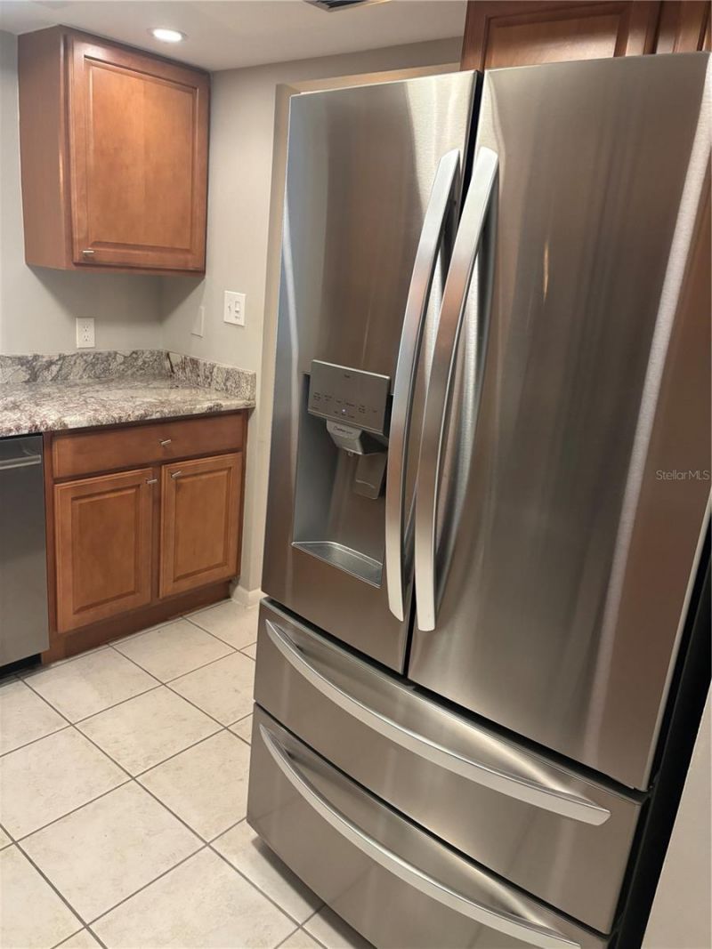 5400 Park Street N, Unit 108, Saint Petersburg, FL 33709 Photo