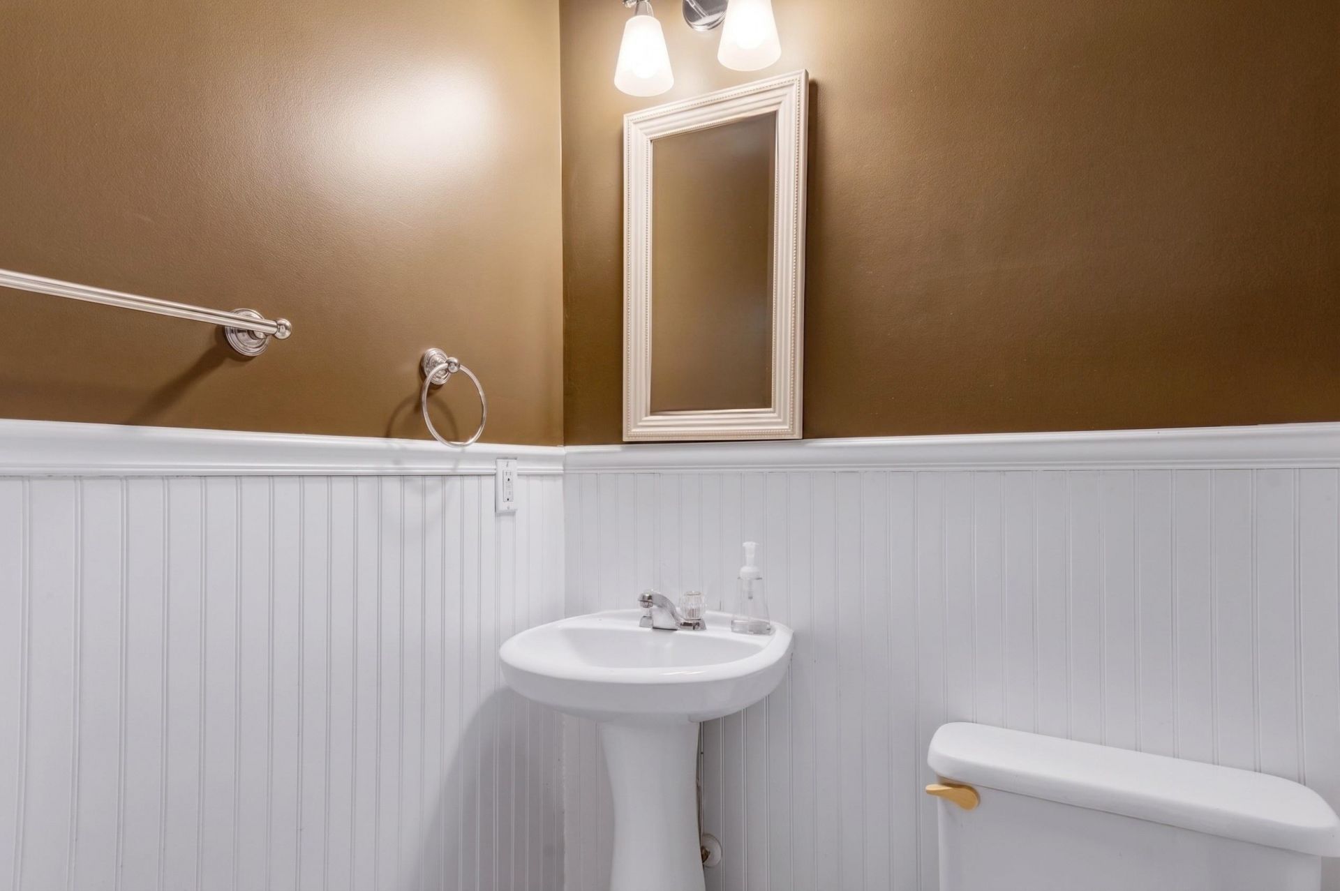 147 Chenoa Dr. Photo 12