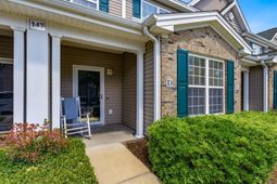 147 Chenoa Dr. photo 4