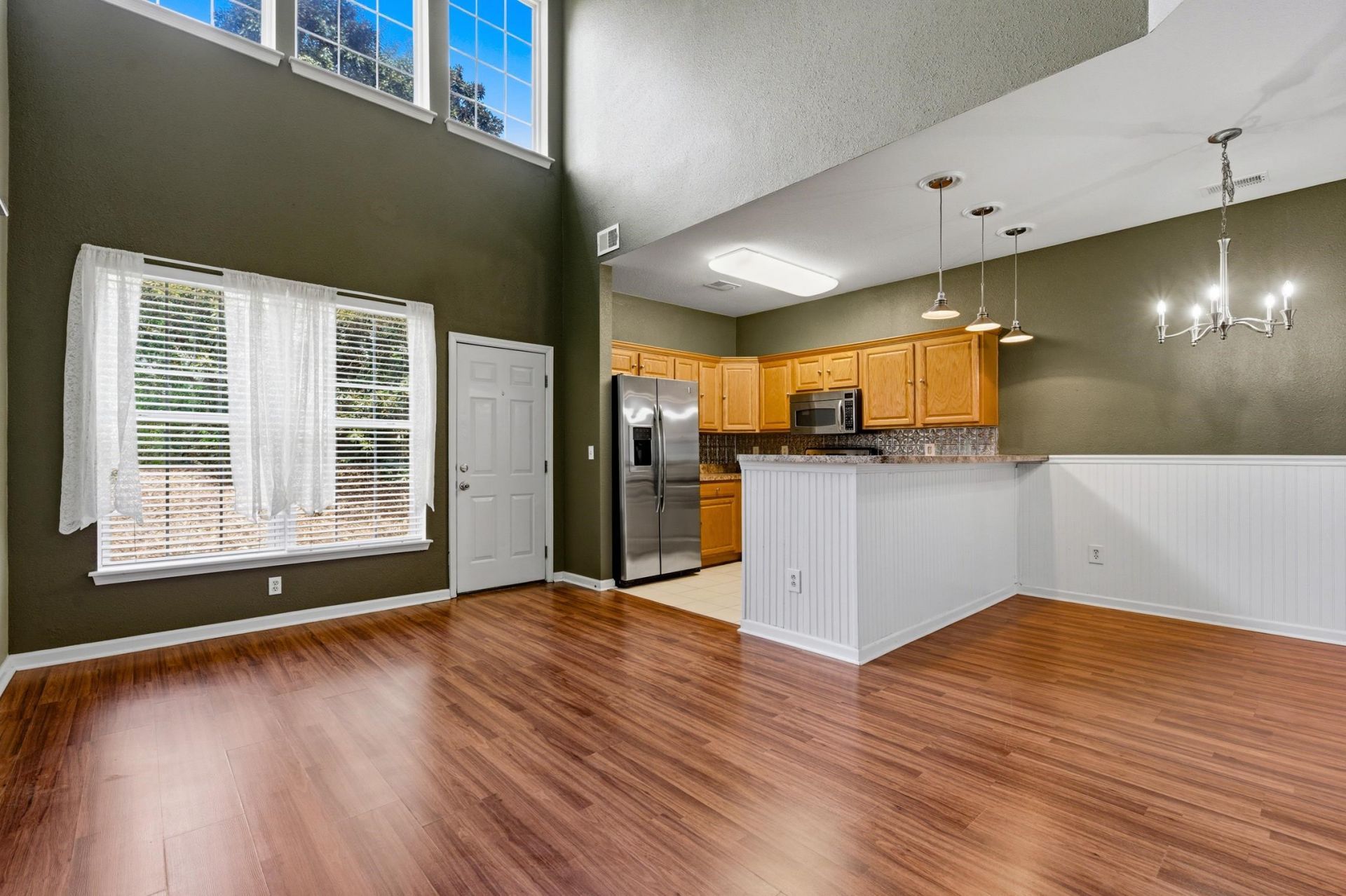 147 Chenoa Dr. Photo 24