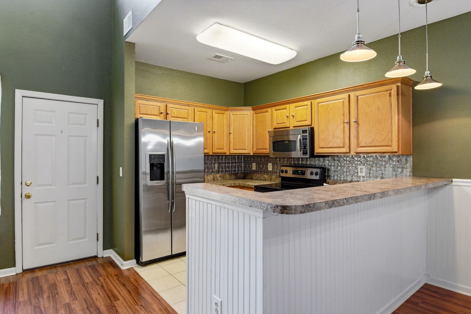 147 Chenoa Dr. Photo 5