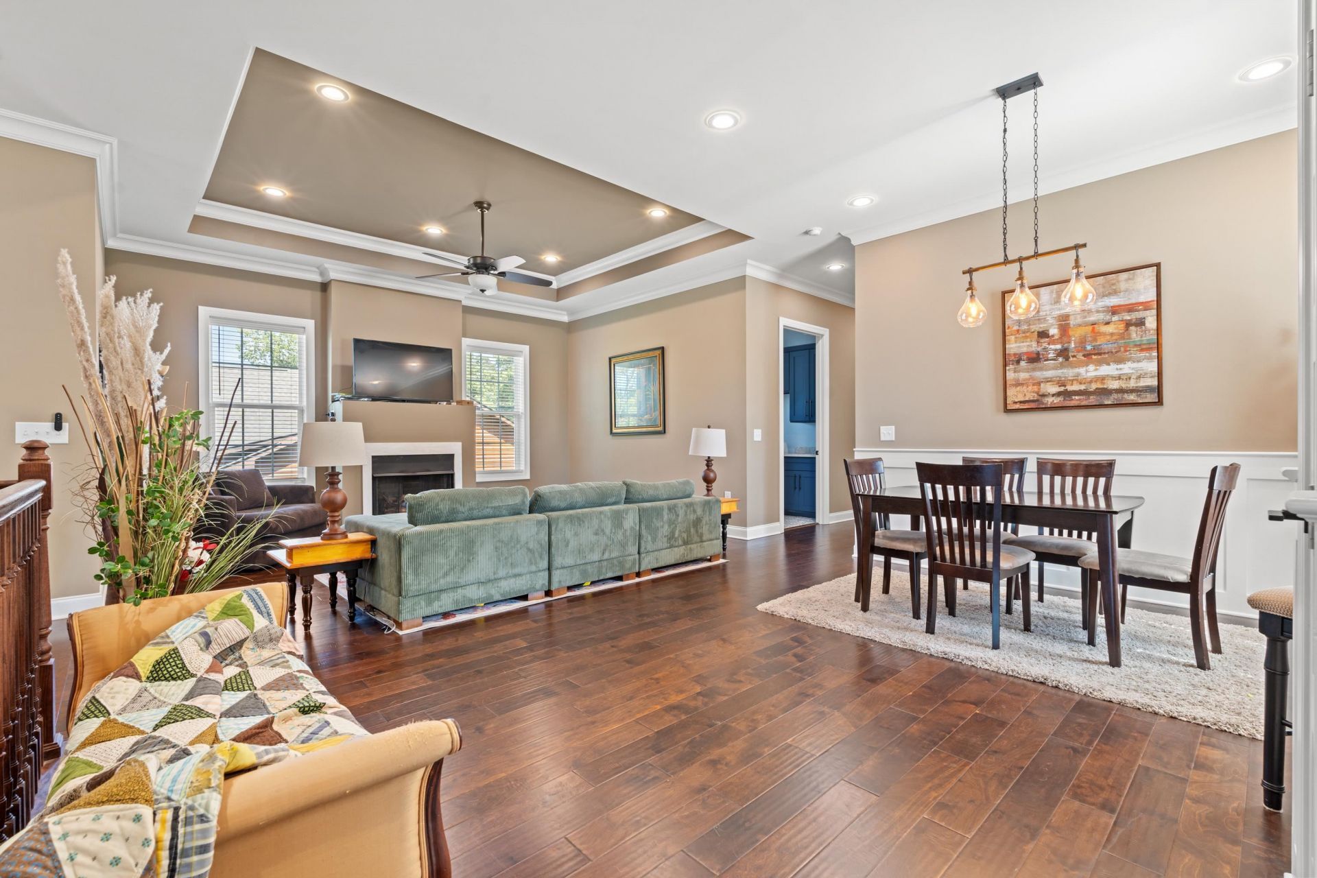 2618 Riverside Dr. Photo 19