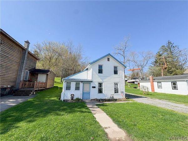 12 Railroad Street , Attica, NY 14011