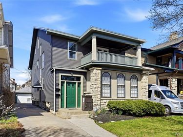 121 Fordham Drive, Buffalo, NY 14216