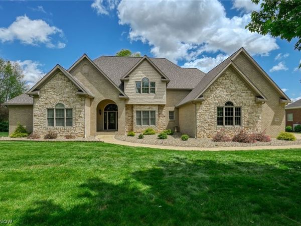 4966 Abbey Church Avenue NW, Canton, OH 44718