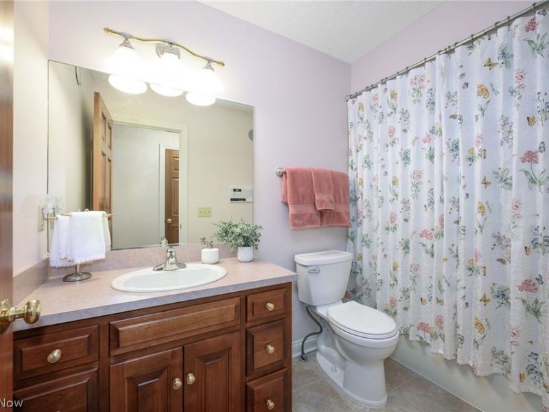 4966 Abbey Church Avenue NW, Canton, OH 44718 Photo 36