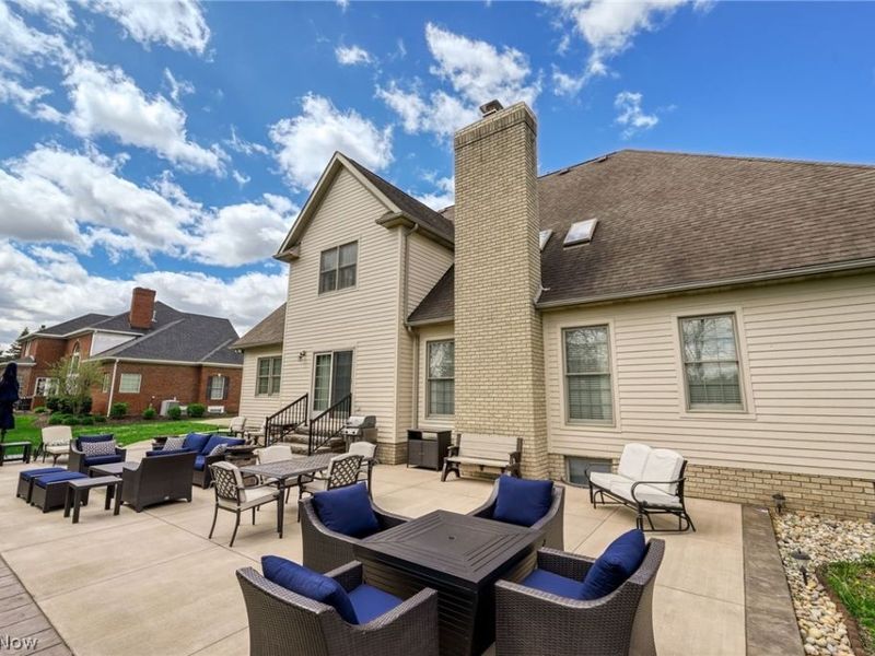 4966 Abbey Church Avenue NW, Canton, OH 44718 Photo 4