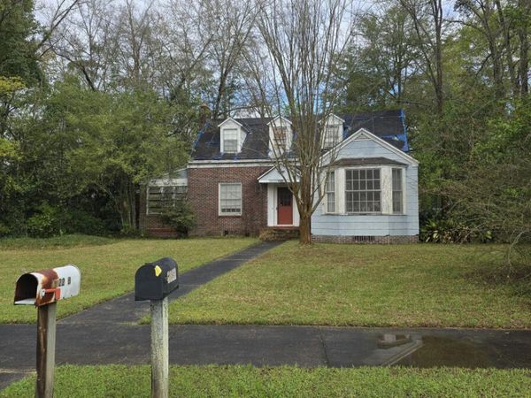 4322 Deering Street, Marianna, FL 32446