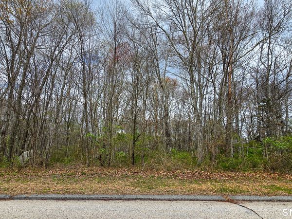 5 Benjamin, East Haddam, CT 06423