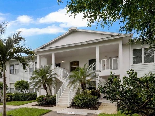 1215 Sarah Jean CIR, Unit J205, NAPLES, FL 34110