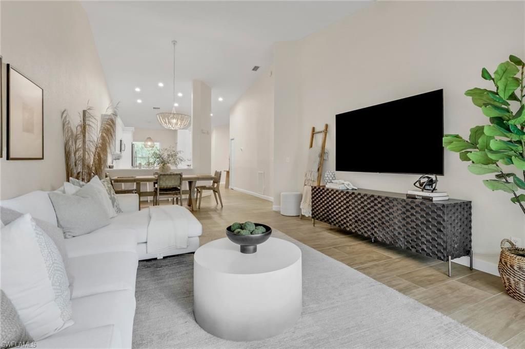 1215 Sarah Jean Cir, Unit J205, Naples, FL 34110 Photo