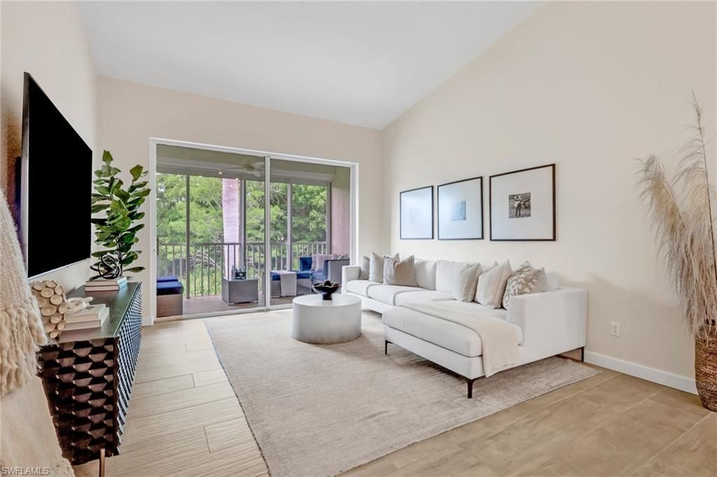 1215 Sarah Jean Cir, Unit J205, Naples, FL 34110 Photo