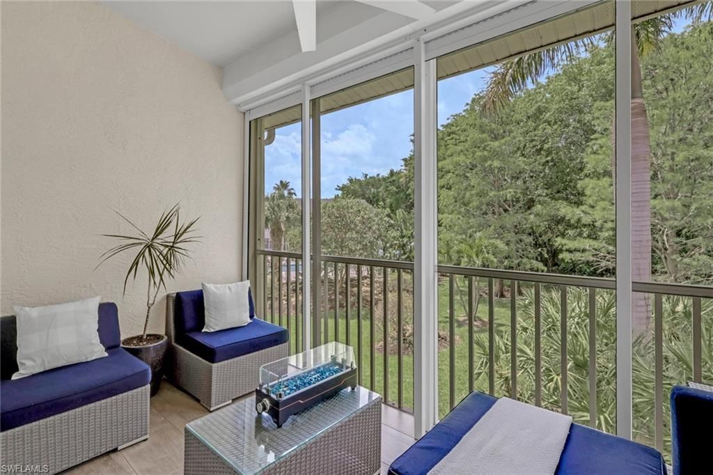 1215 Sarah Jean Cir, Unit J205, Naples, FL 34110 Photo